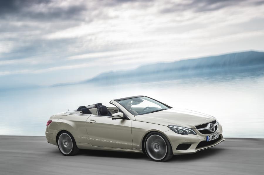  Mercedes-Benz E350 BlueTEC Cabriolet 2013 года  (фото 9 из 11)